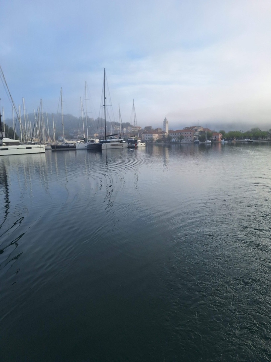 Skradin se probouzí do ticha